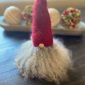 Asas tomptebod wool felt sheepskin tompte gnome Swedish Christmas decoration